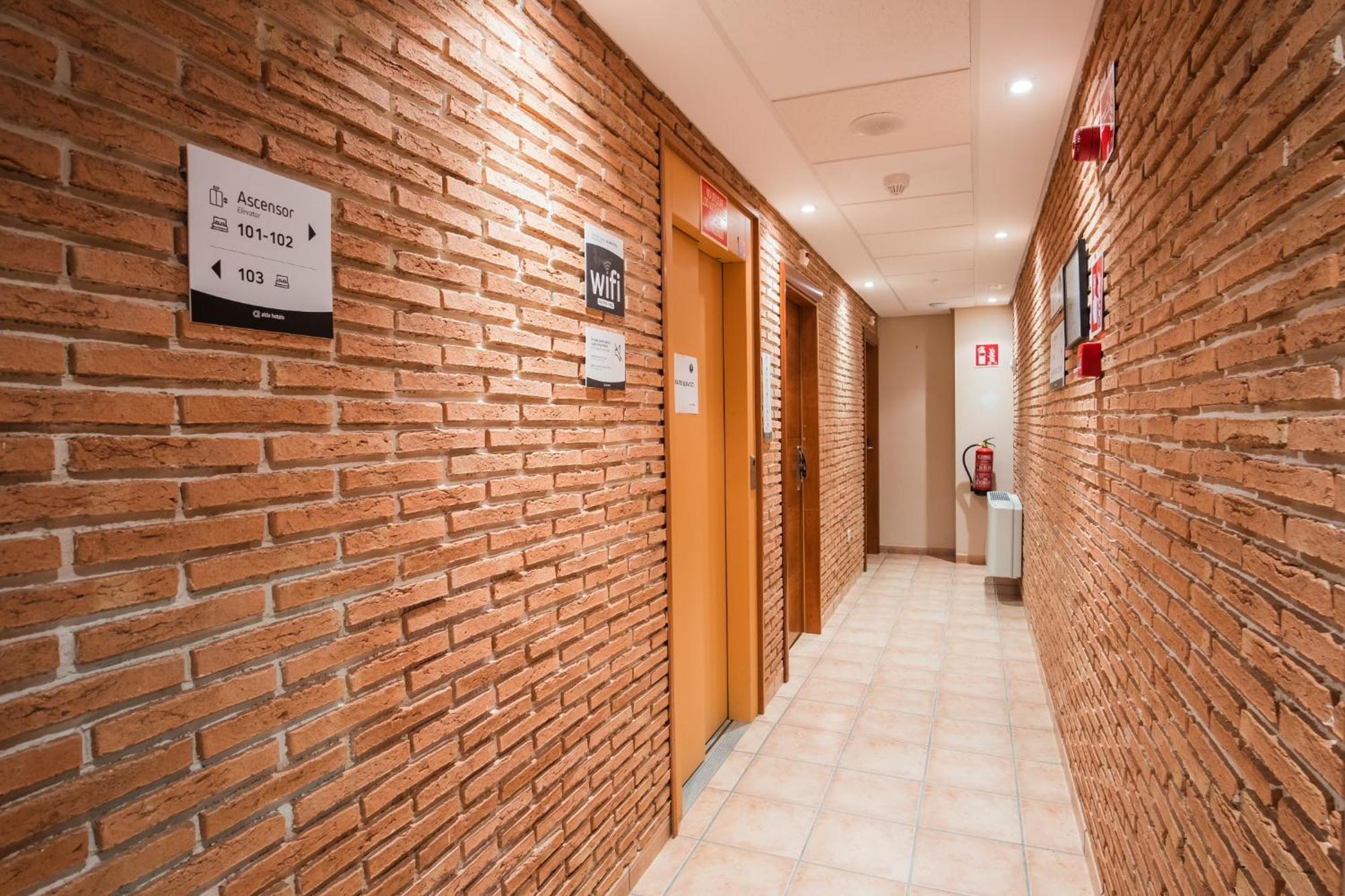 Hotel Alda Nueva Castilla Сігуенса Екстер'єр фото